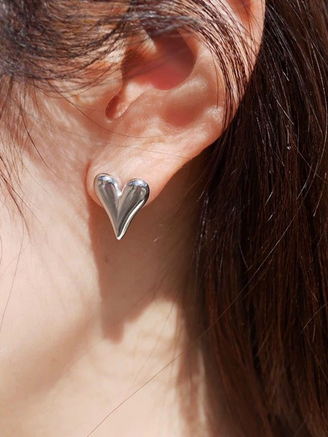 Slim Heart Stud Earrings