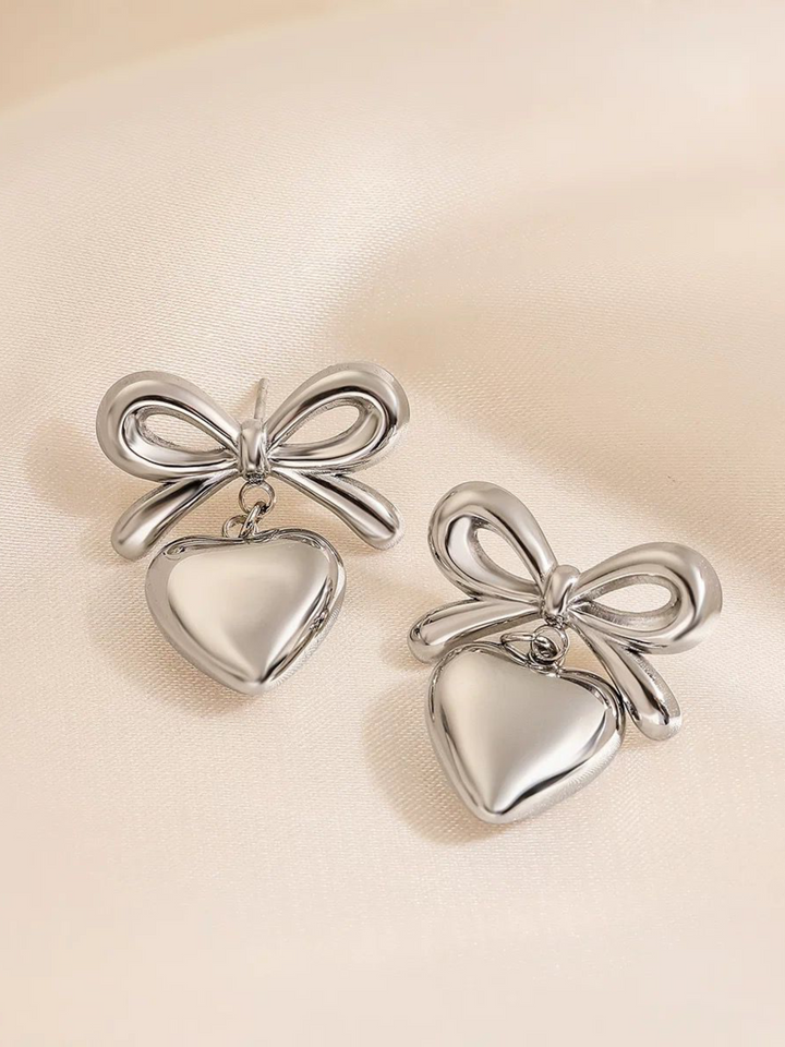 Ribbon Heart Stud Earrings