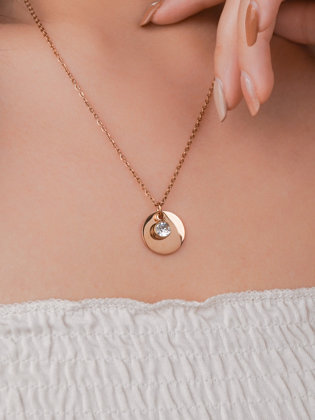 Round Pendant Engravable Necklace