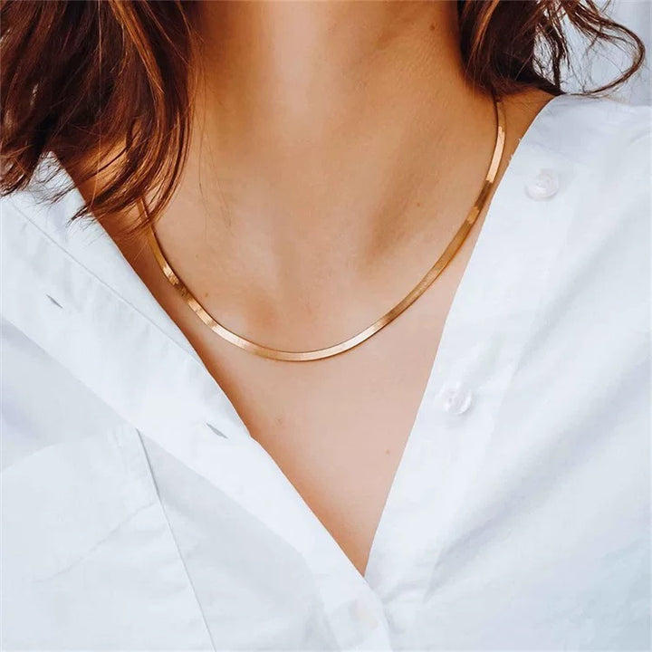 Herringbone Chain Essential Necklace