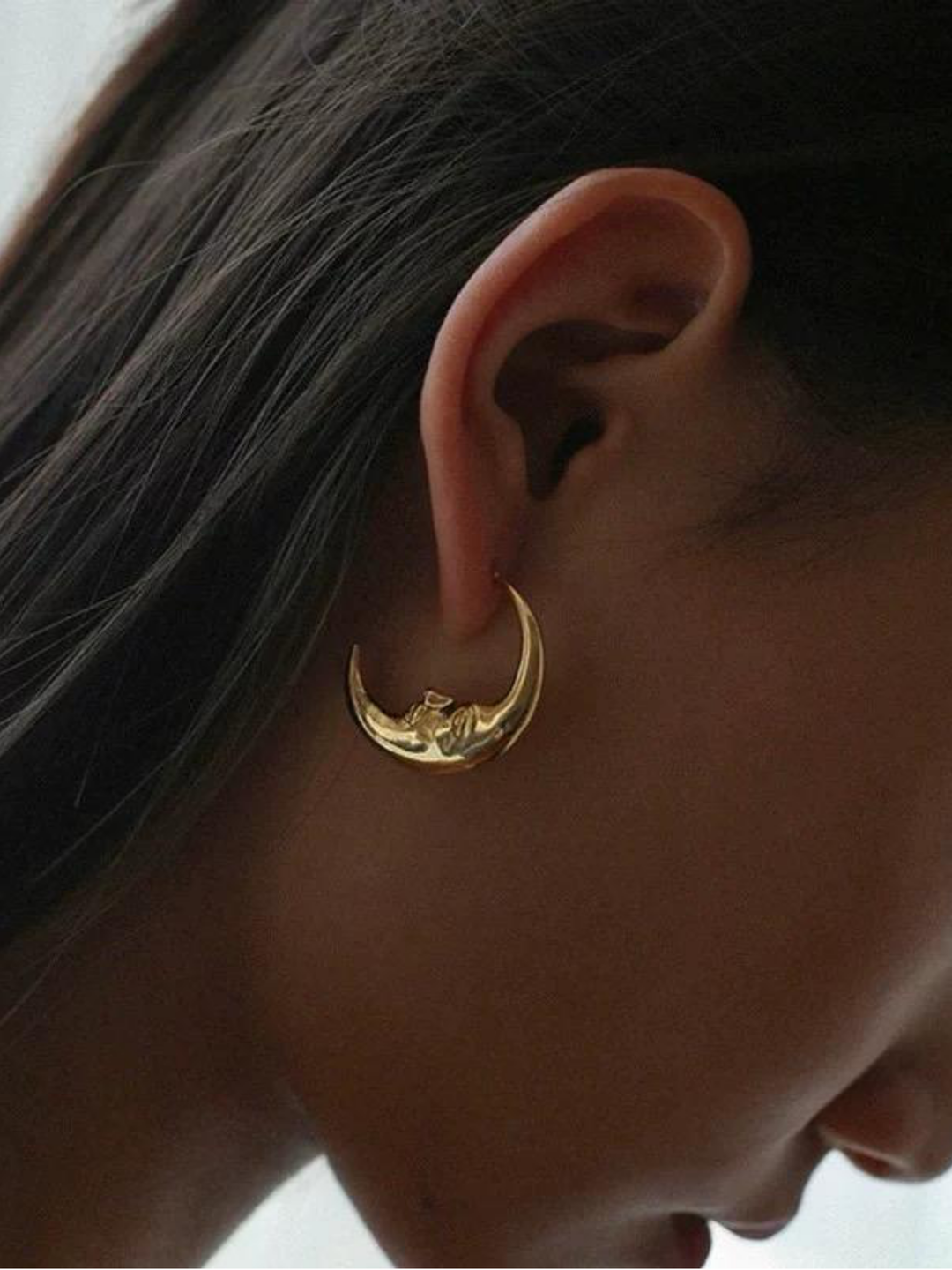 Crescent Moon Earrings - Minimalist Lab