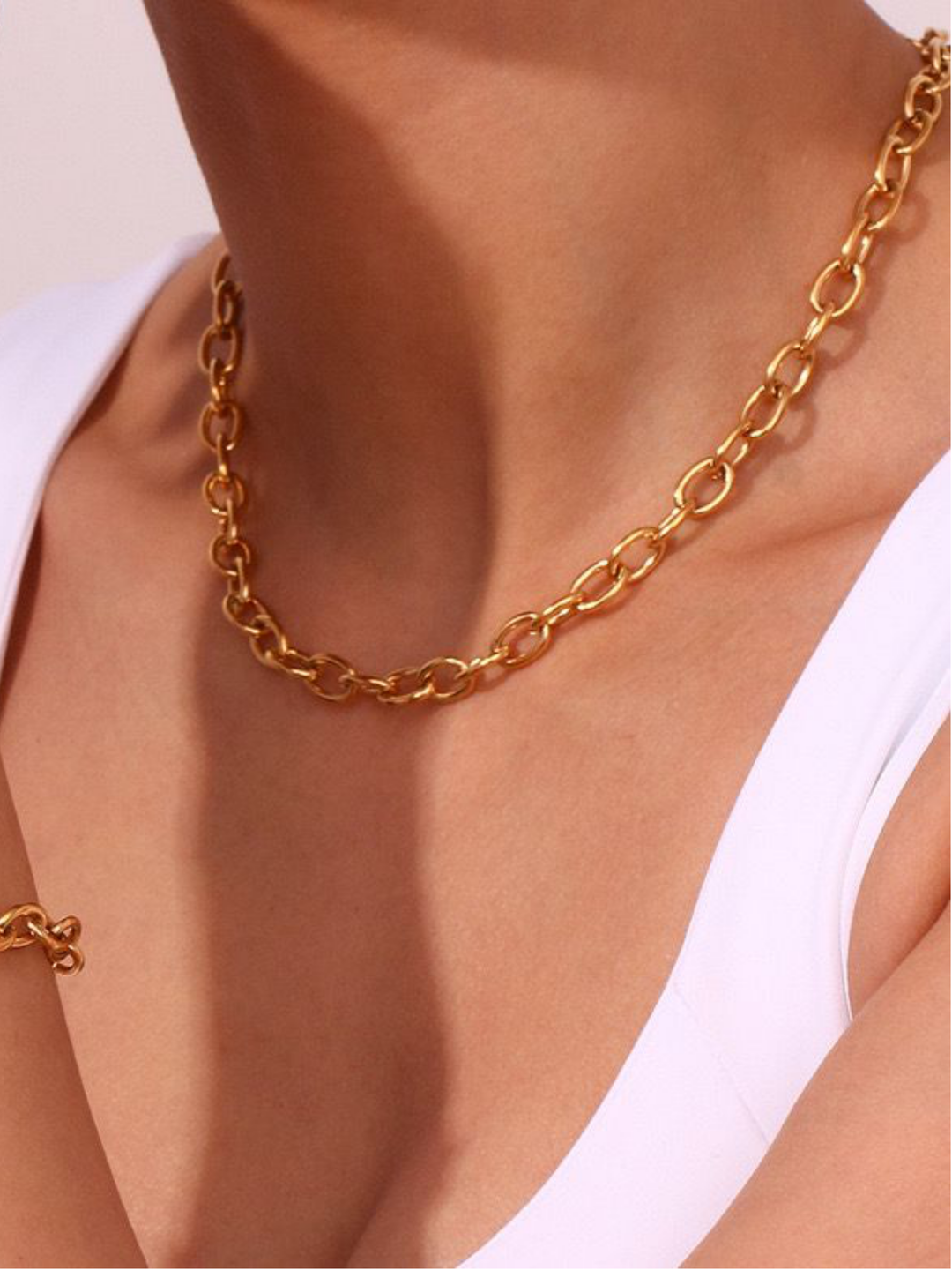 Bold Cable Chain Necklace