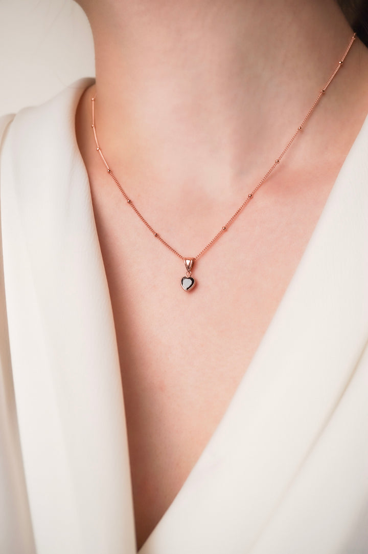 MEGAN Heart Sterling Silver Necklace - Minimalist Lab