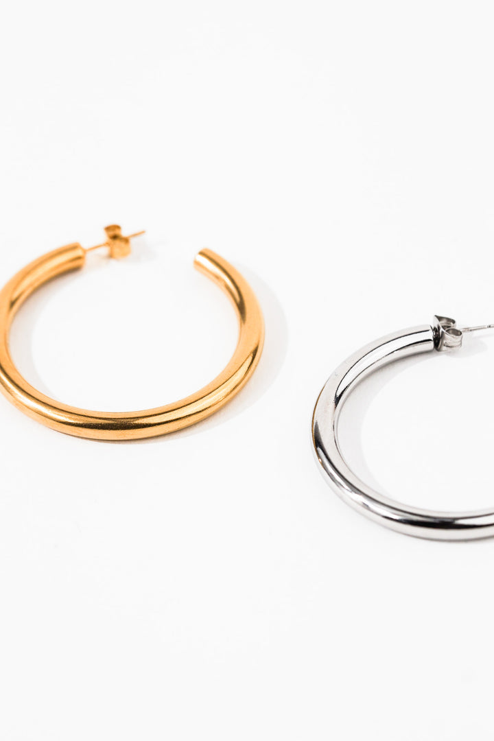 Round Tubular Hoop Earrings