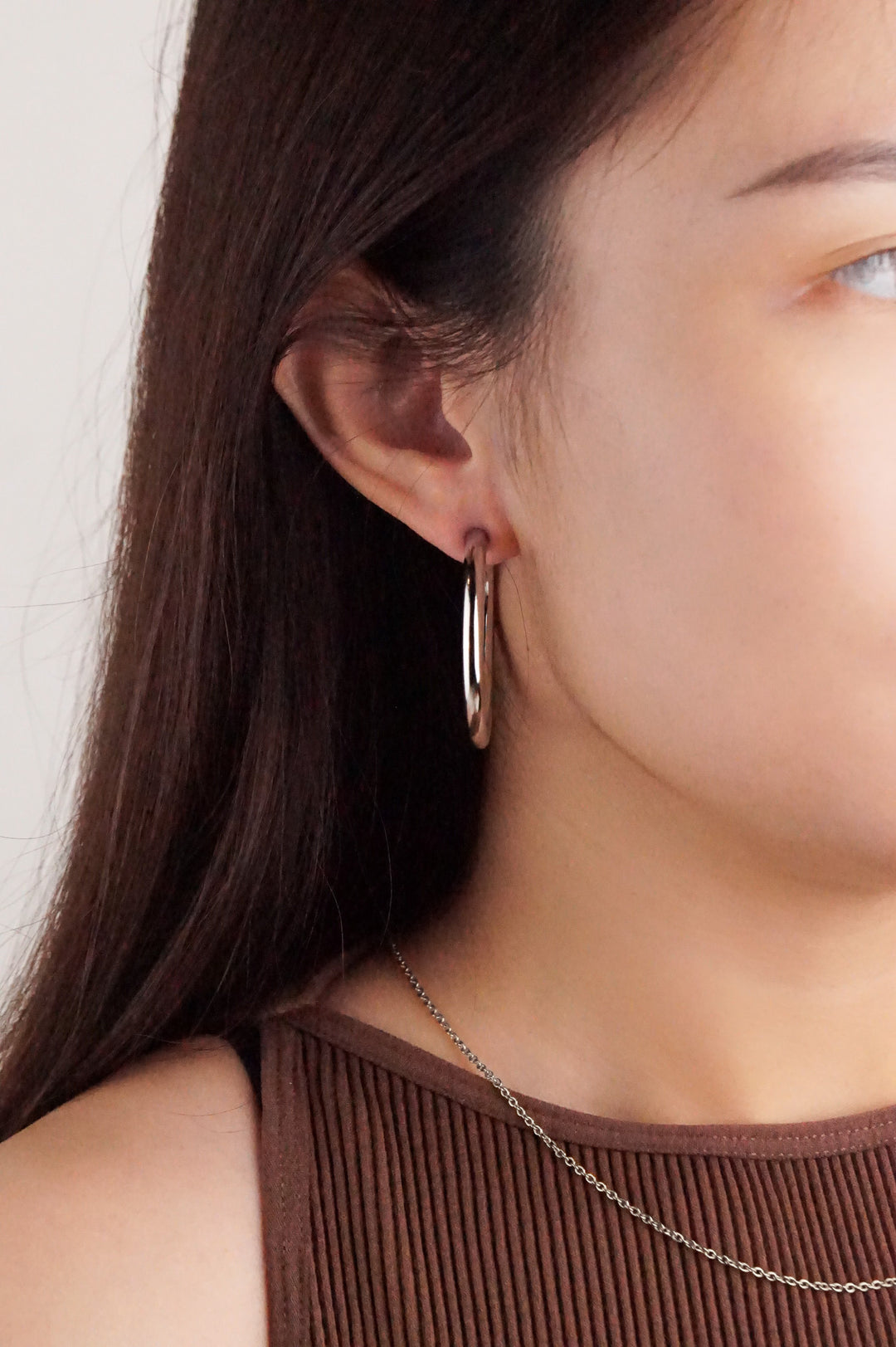 Round Tubular Hoop Earrings