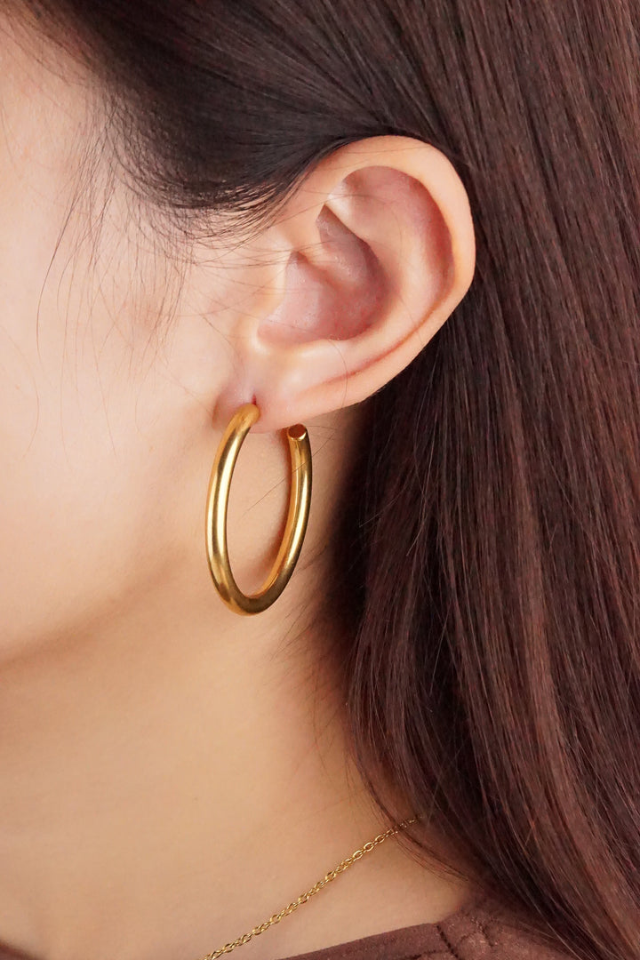 Round Tubular Hoop Earrings