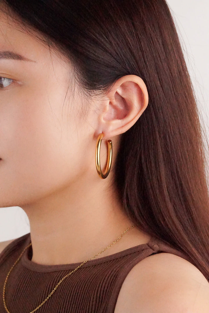 Round Tubular Hoop Earrings