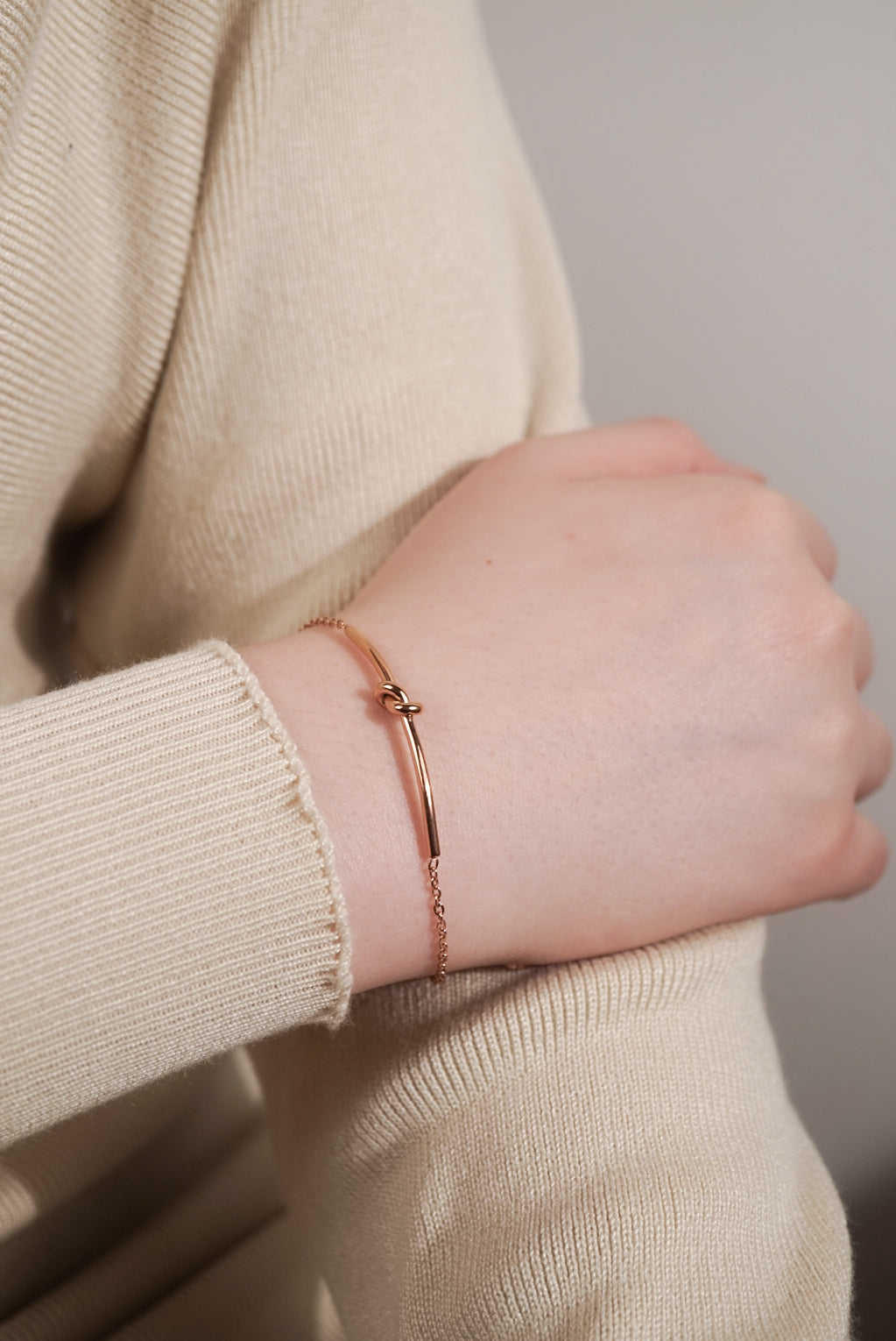 Knot Bracelet - Minimalist Lab